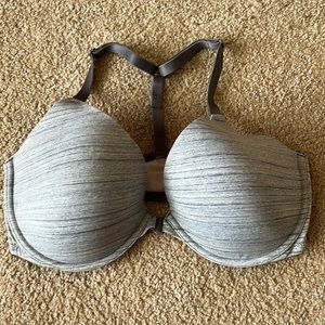 PINK Victoria’s Secret racer back bra 36DD